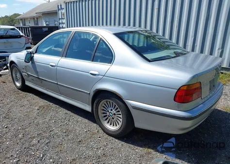 1997 BMW 540Ia z USA, uszkodzony, nr VIN WBADE6328VBW57429